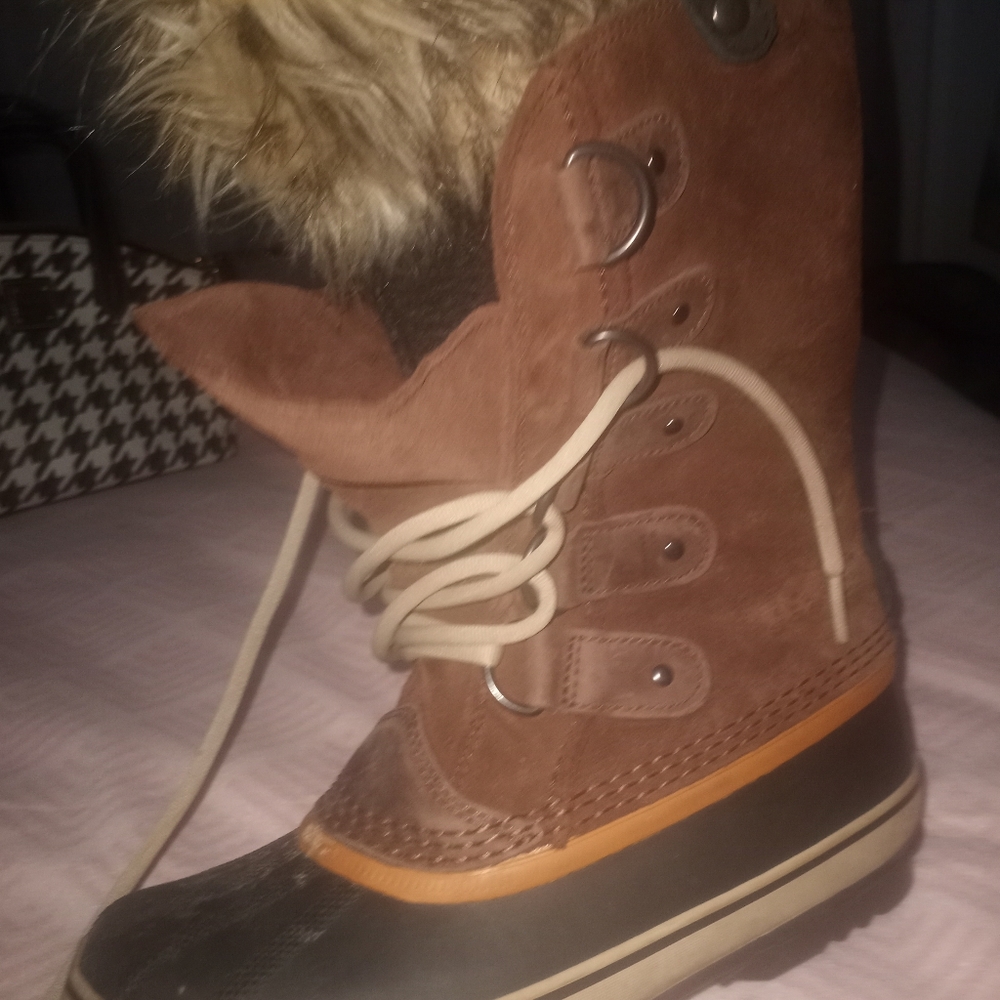 Snow boots - Picture 2 of 5